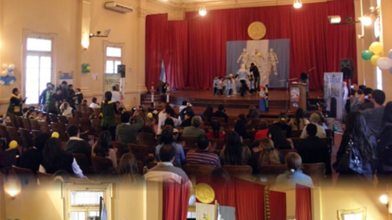 Emotivo festejo por el Bicentenario de la Bandera