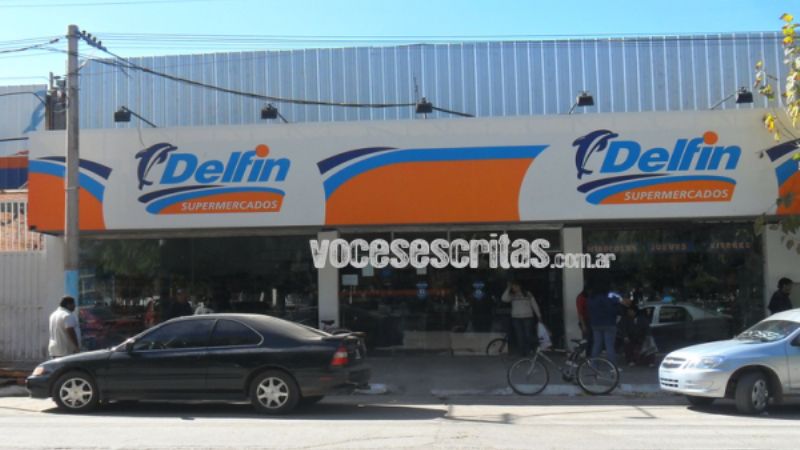 Trasladan a Tinogasta a sospechosos de robo al super Delfin