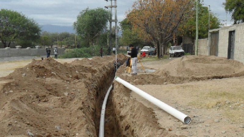 Aguas de Catamarca amplía la red de agua potable y cloacas