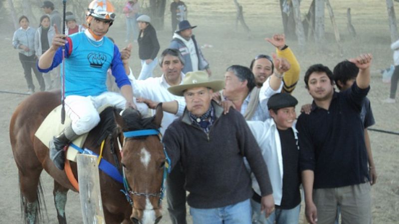 Lázaro Chaile se quedó con dos premios en las carreras cuadreras