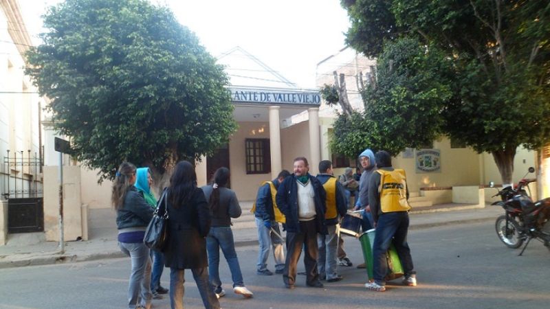 Trabajadores del CD chacarero continúan con la resistencia