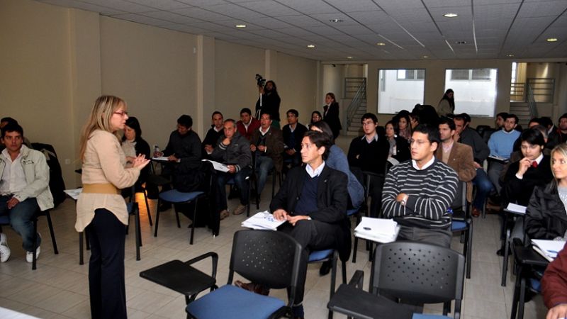 Continúan las Capacitaciones en el Instituto de Formación y Gestión Pública