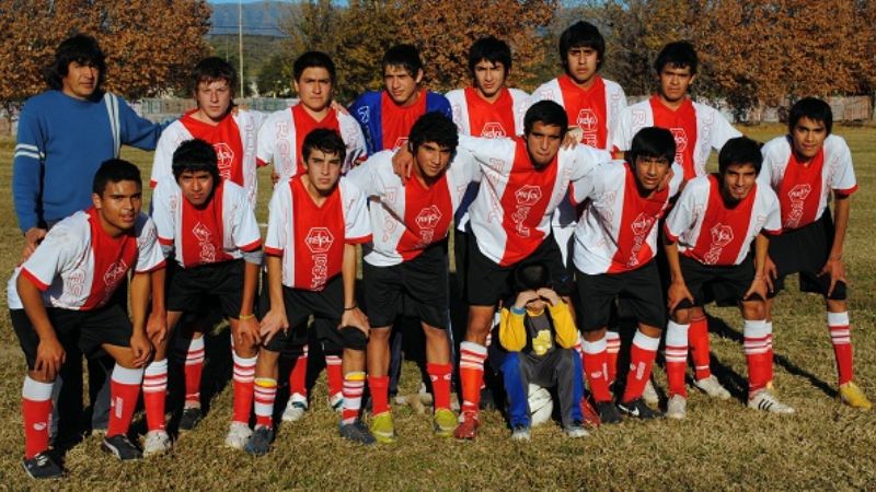Los pibes chacareros en sábado y domingo