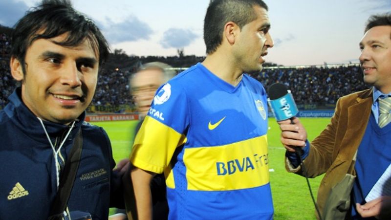 \"Queremos ganar todo\", dijo Riquelme en Catamarca