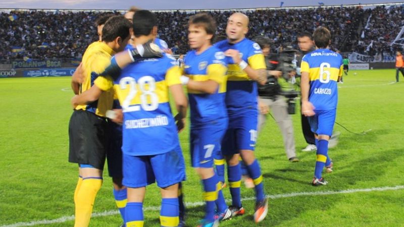 \"Queremos ganar todo\", dijo Riquelme en Catamarca