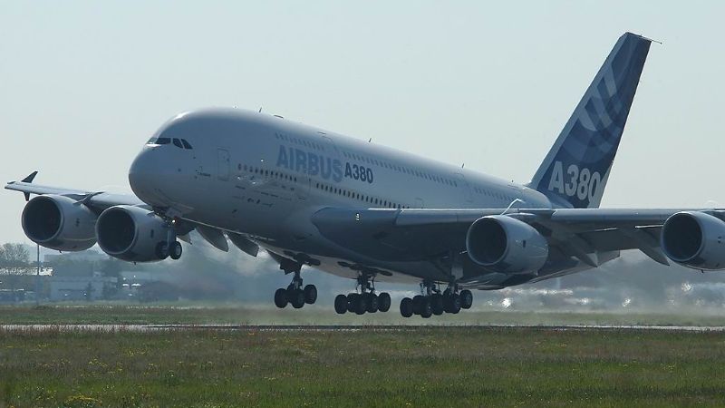 Crece el turismo al exterior y se frena el que llega a la Argentina