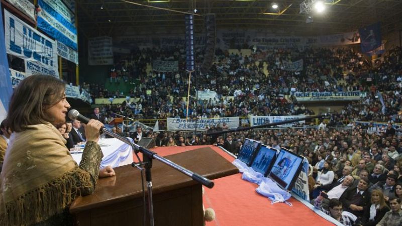 Lucía Corpacci agradeció por la  reivindicación a Felipe Varela