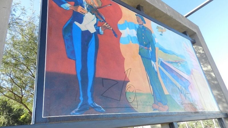 Daños en la Plaza Luis Varela Lezana