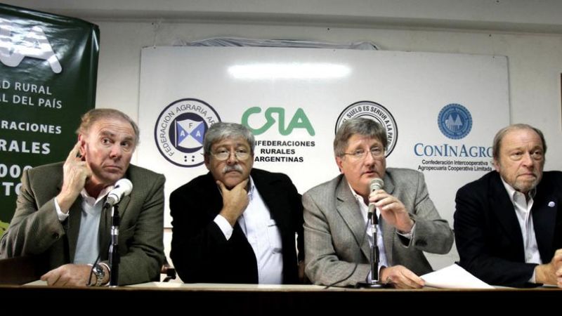 El campo para por una semana