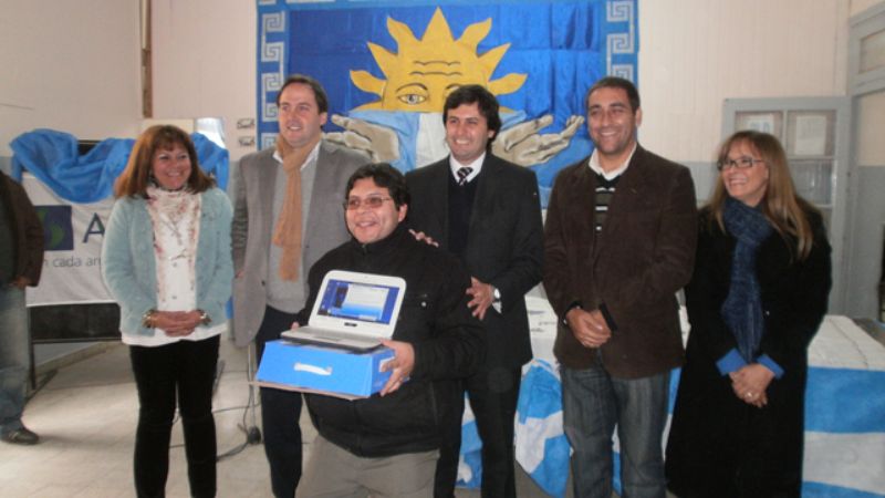 Mera: "Tenemos un compromiso inclaudicable con las generaciones futuras"