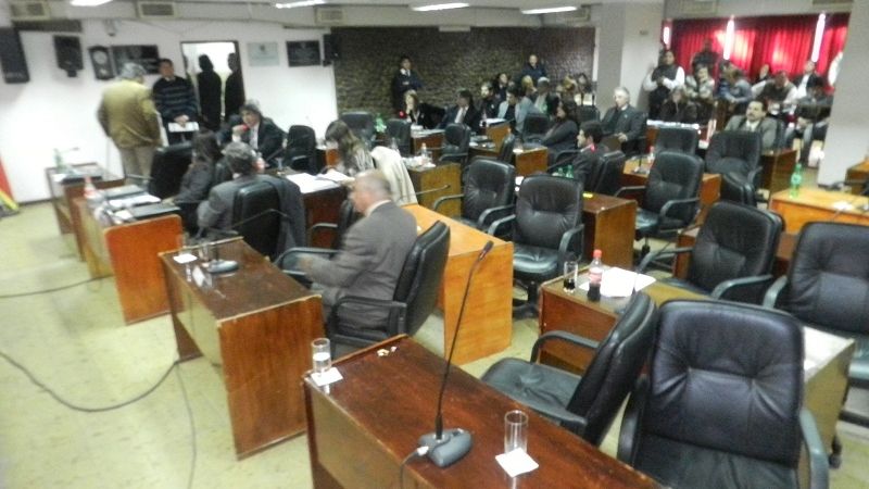 El FCS se sintió ofendido y se levantó de la sesión