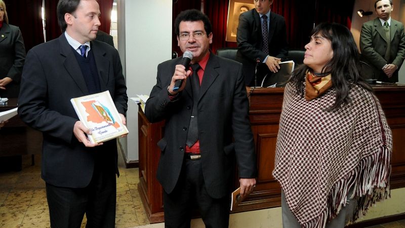 Senadores declararon de interés legislativo la Fiesta del Poncho