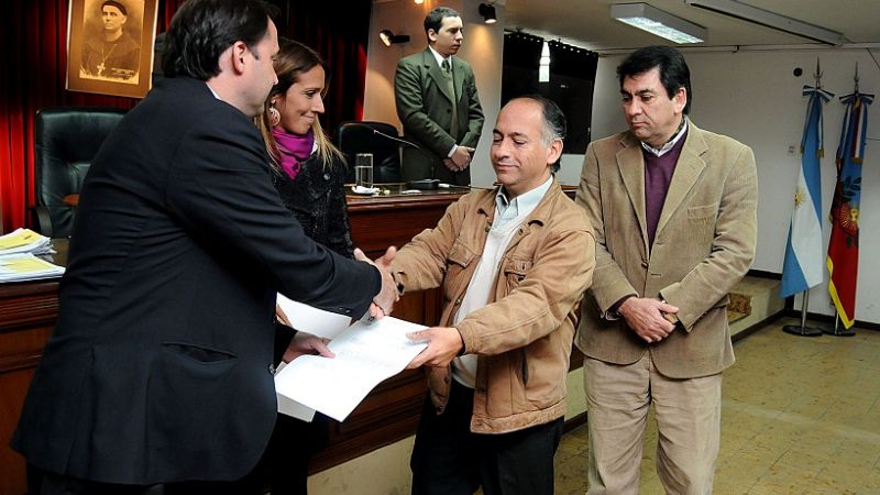 Senadores declararon de interés legislativo la Fiesta del Poncho