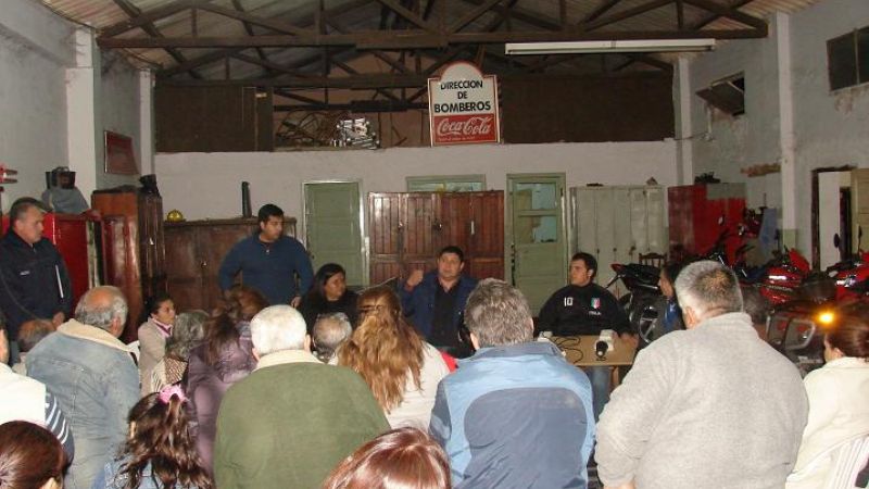 Vecinos pidieron más alumbrado público 