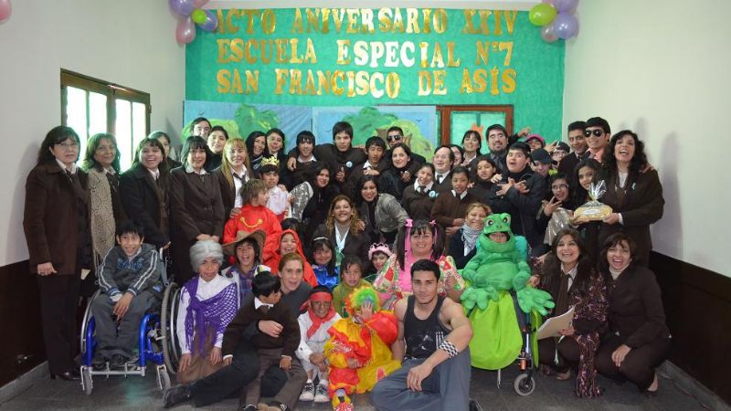 Festejos por los 24 años de la Escuela Especial \"San Francisco de Asis\"