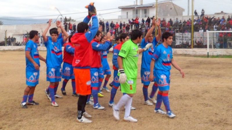 San Lorenzo venció “Tesho” y  espera a Policial o Villa Cubas