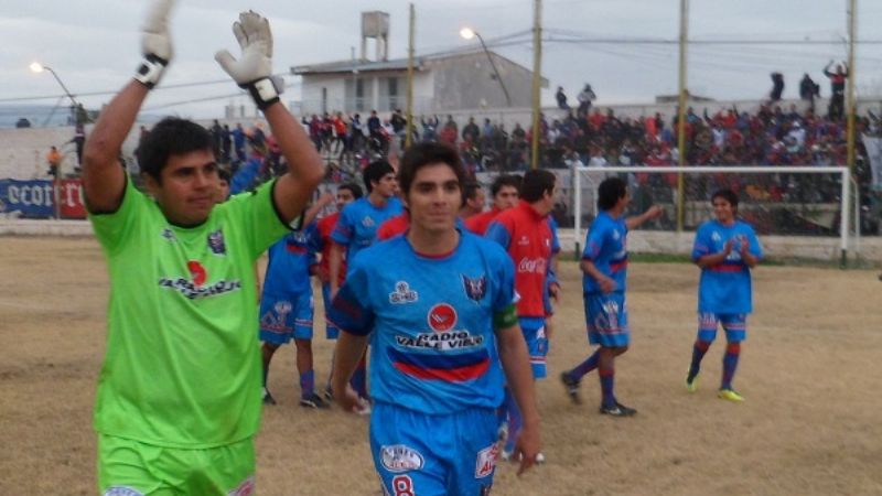 San Lorenzo venció “Tesho” y  espera a Policial o Villa Cubas