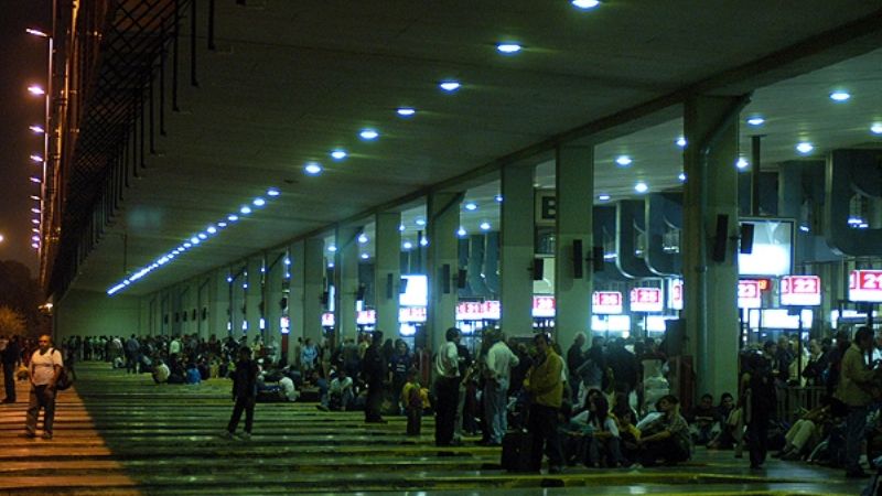 Paro de colectivos de larga distancia "por tiempo indeterminado"