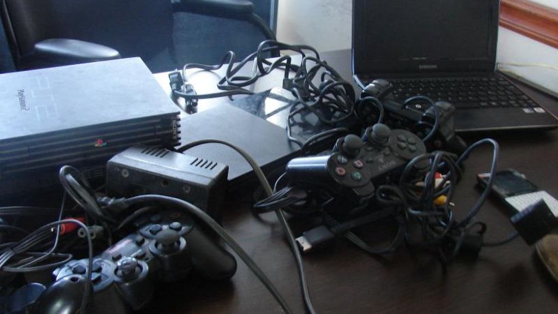 En varios allanamientos, secuestran droga y elementos 