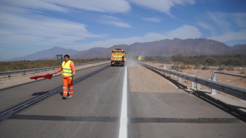 Señalizan el puente sobre Río Huaico y calles de Belén