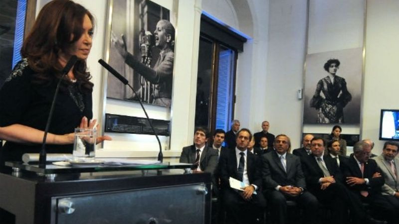 Mera acompañó a la presidenta