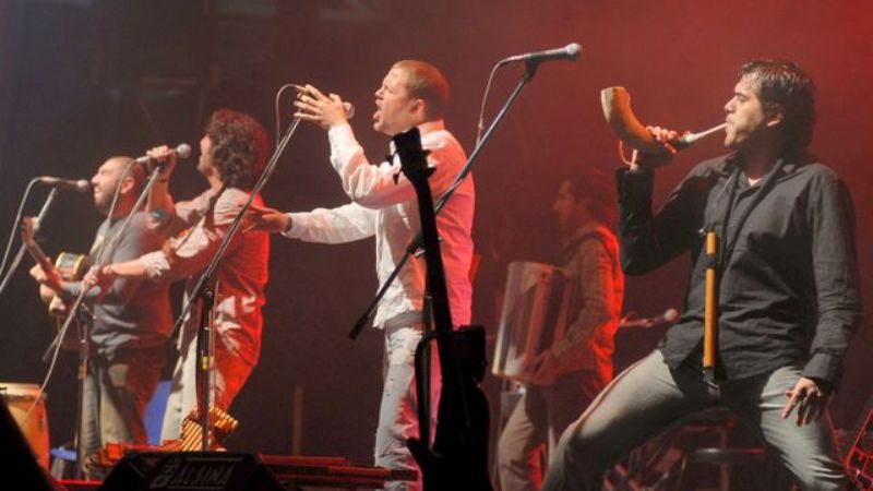 Gran expectativa por la presencia de Los Tekis en el escenario del Poncho