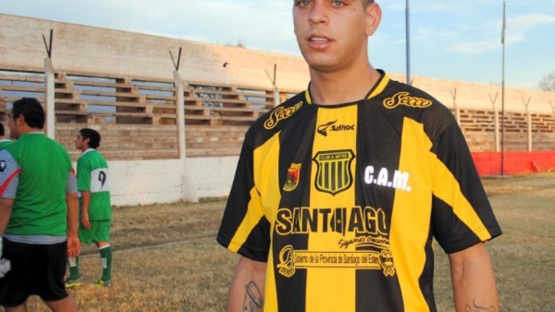 Bustamante y Saavedra, en el éxito de Mitre ante el “Santo”