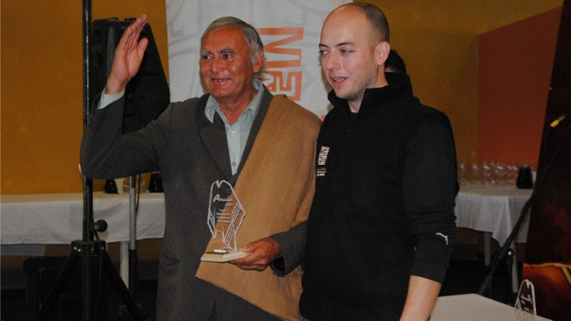 Con el recuerdo de Aldacira, premiaron a los artesanos  