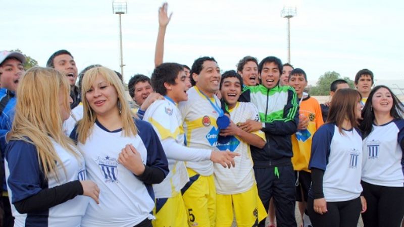 ¡¡¡ Policial, campeón!!!