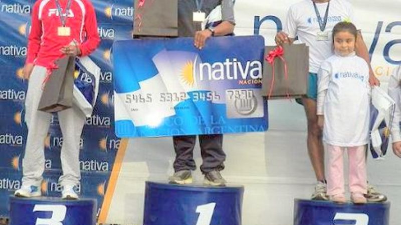 Walter Peralta y Rita Avellaneda dominaron el Nativa Tour