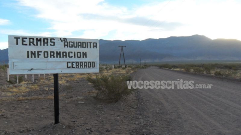 En plena temporada alta, un importante atractivo turístico, cerrado