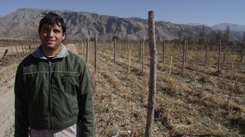 Importante capacitación para viñateros en Santa María