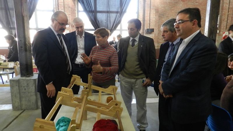 Tomada visitó el Taller Textil Artesanal de la comuna