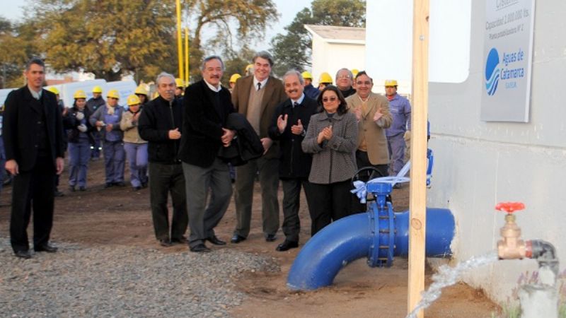 “Más 60 mil catamarqueños verán mejorar el servicios de agua potable”
