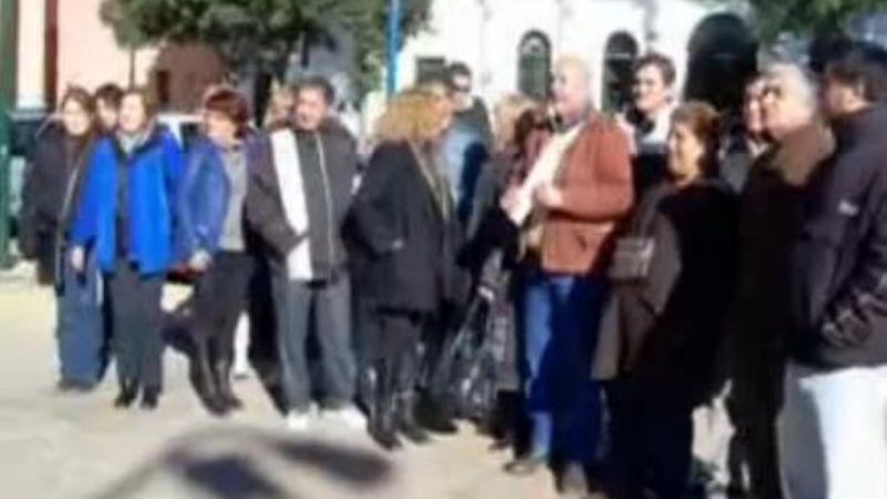 Macedo: “No hay una solución inmediata para los cesanteados”