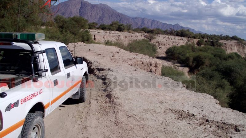 Encuentran cadáver de una persona que estaba siendo devorado por aves de rapiña