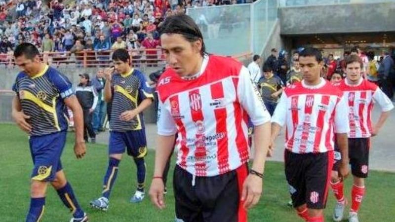 Villa Cubas y Policial con equipos de Tucumán, Santiago y Salta