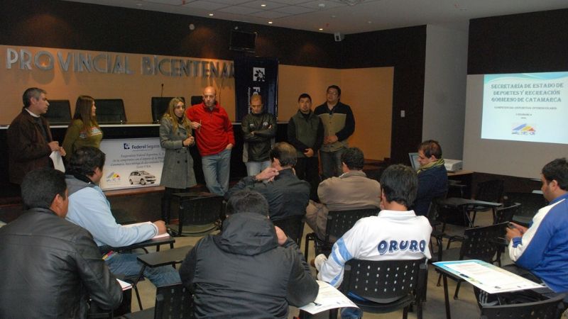 Presentaron Interescolares y Congreso Regional del Deportes