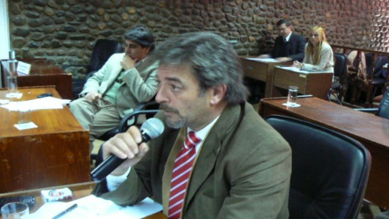 El FPV negó persecución política al ex gobernador