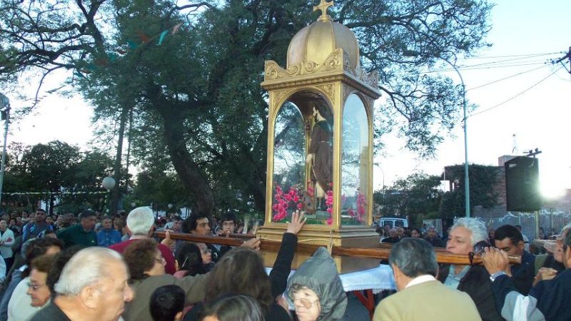 Los fieles celebraron a San Roque, Patrono de los Enfermos