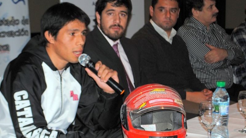 “La pelea de Barrionuevo con Robledo, está…” dijo Arano