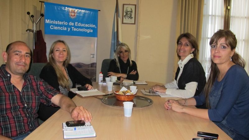 Preparativos para la Fiesta del Estudiante