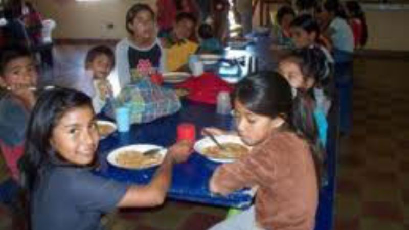 Más de 500 chicos reciben almuerzo de los comedores comunitarios  