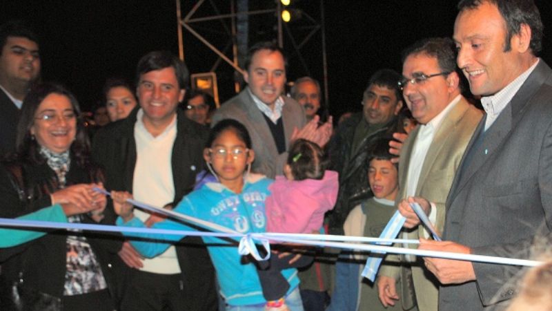 La gobernadora inauguró la sistematización de Av. Choya