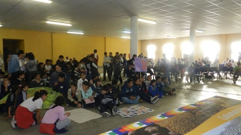 Niños y adolescentes del Valle Central debatieron sus derechos