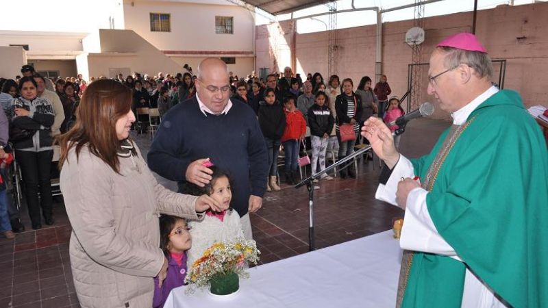 Culminó la visita pastoral del Obispo a la parroquia de la Sagrada Familia