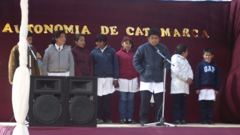 Acto por la Autonomía de Catamarca en Santa María