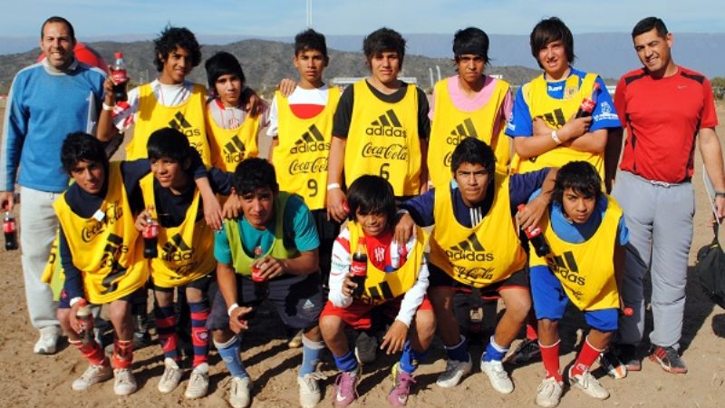 Tres sorpresas en el inicio de la 10ª Copa “Coca Cola”