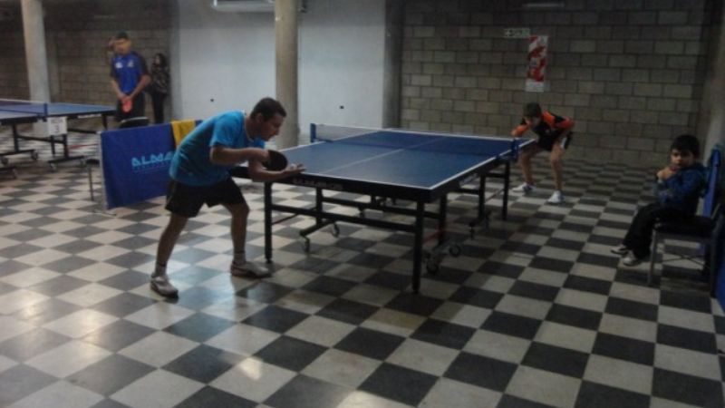 Presentan el tenis de mesa
