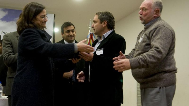 La Gobernadora entregó Personerías Jurídicas a asociaciones civiles